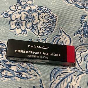 Mac Cosmetics powder kiss lipstick 935 ruby new in box